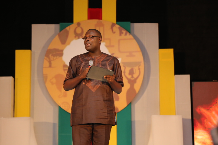 Chude Jideonwo Giving His Speeach At The Future Awards Africa 2015