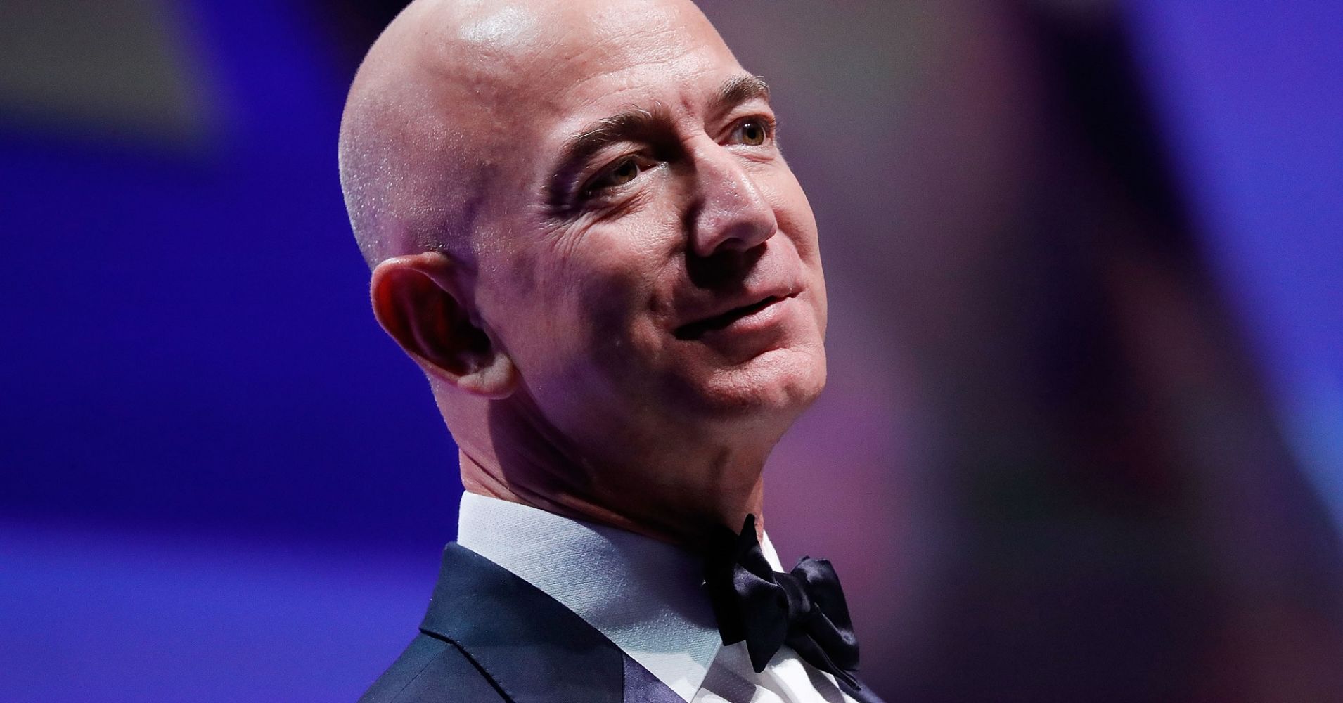 104832717 Jeff Bezos Bowtie.1910x1000