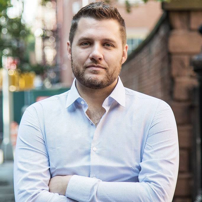 Mark Manson Headshot 2018 1