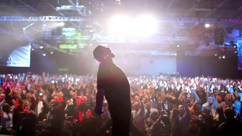 Tonyrobbins Wide Efdbdf992018a449a1ccb1f8eafc59eb18cc70ec S800 C85