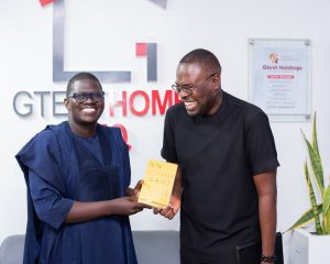 Stephen Akintayo 300x240